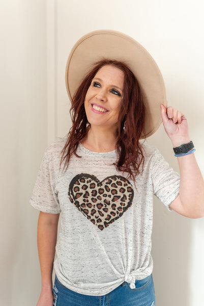 White fleck Leopard heart graphic tee shirt