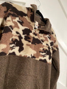 Camo Pullover