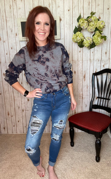 Navy tie dye pullover