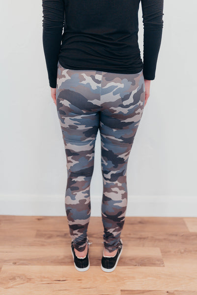 Plus size Camo Moto Leggings