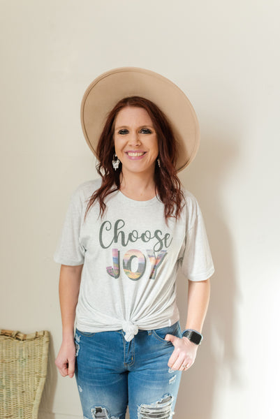 White fleck Choose Joy graphic tee