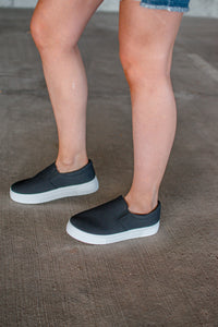 Basic Everyday Black Slip On Sneakers