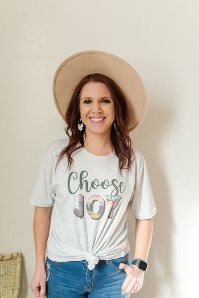 White fleck Choose Joy graphic tee