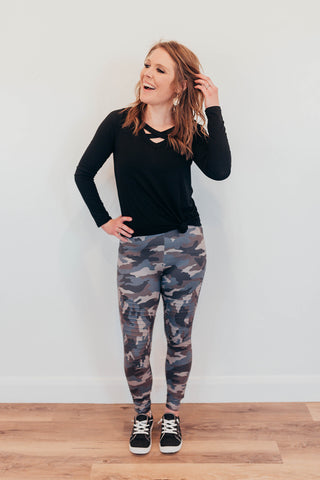 Plus size Camo Moto Leggings